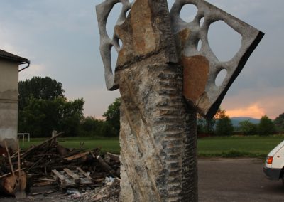 Liu Yang "Tisza", gránit, 3 m, Pro Arte Munkács szoborpark
