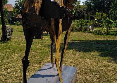 Nedi Hadzi Ahmetovic Mafa "Kentaur", acél, 350x150x100, Pro Arte- Munkács Szorpark