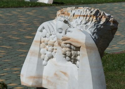 Nadiia Otjazha "Girl with grape"